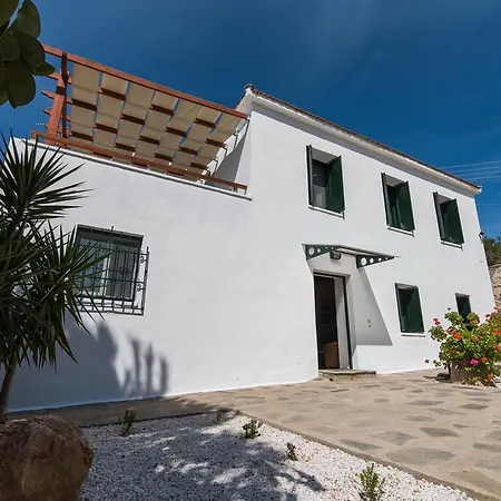 Country house Dekem Gavalochori